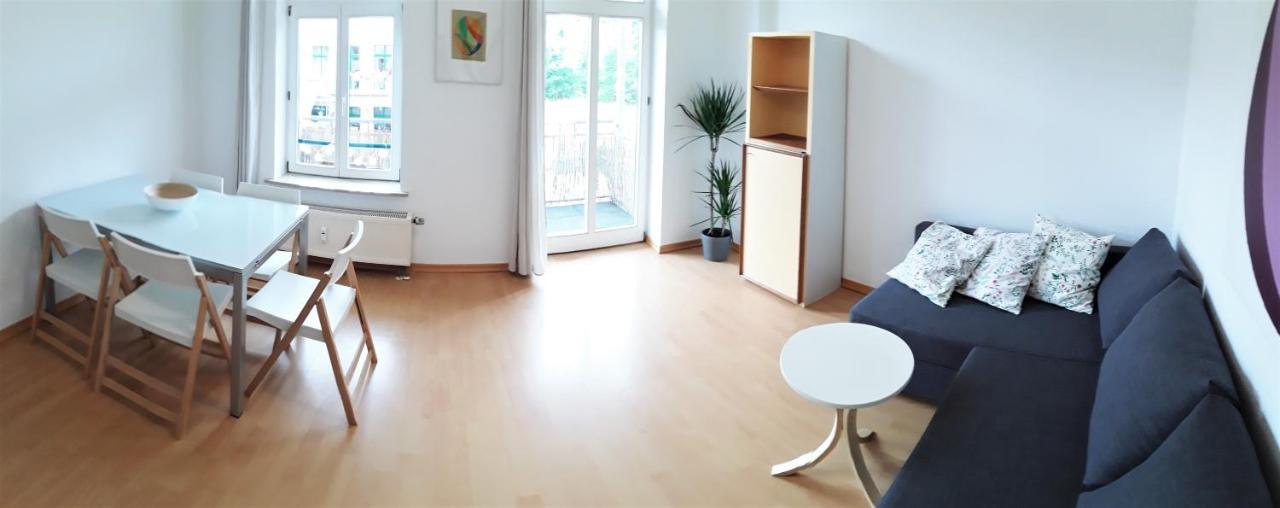 Schoene, Ruhige Zweiraumwohnung Im Angesagten Altlindenau Leipzig Extérieur photo