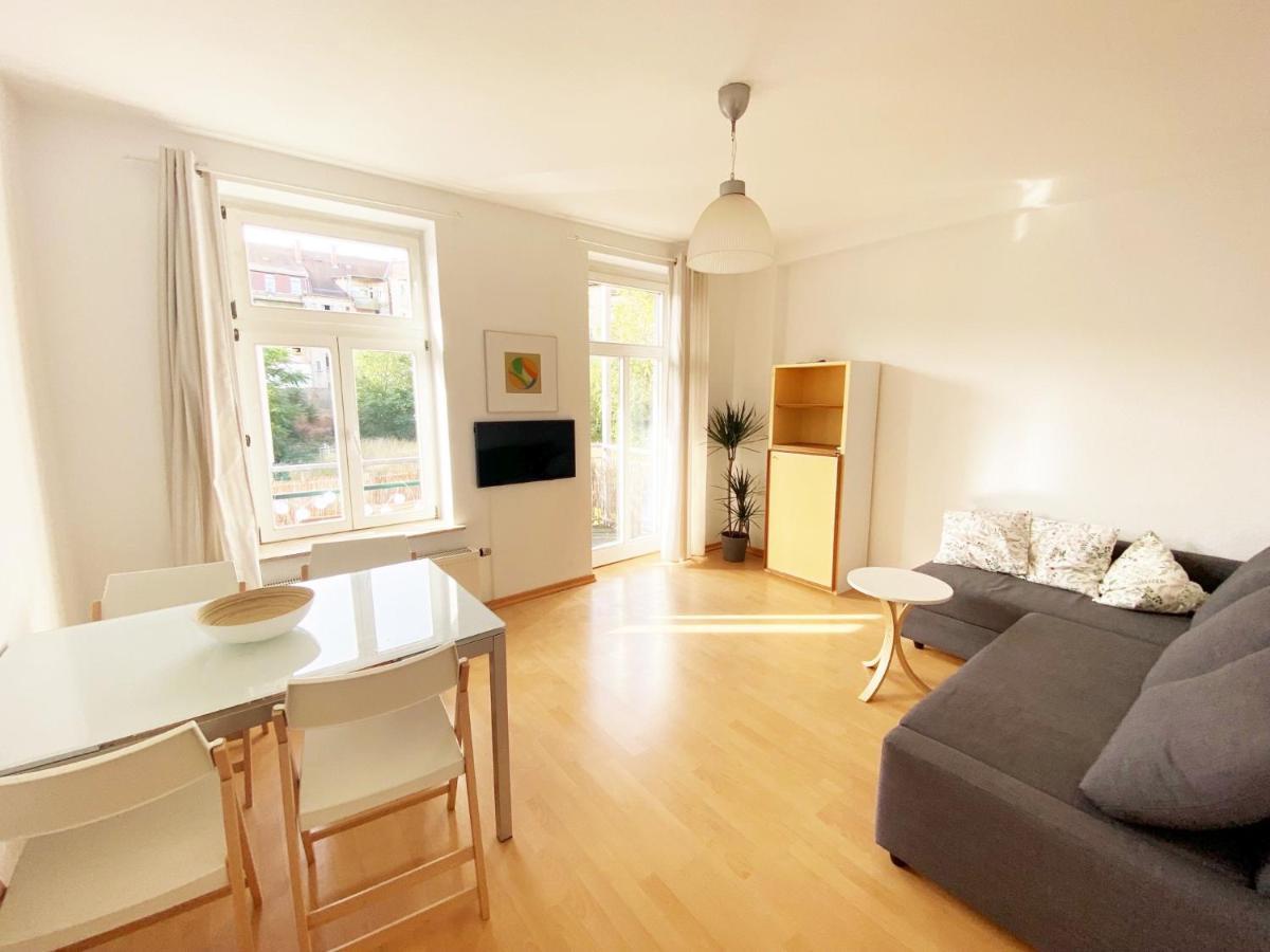 Schoene, Ruhige Zweiraumwohnung Im Angesagten Altlindenau Leipzig Extérieur photo