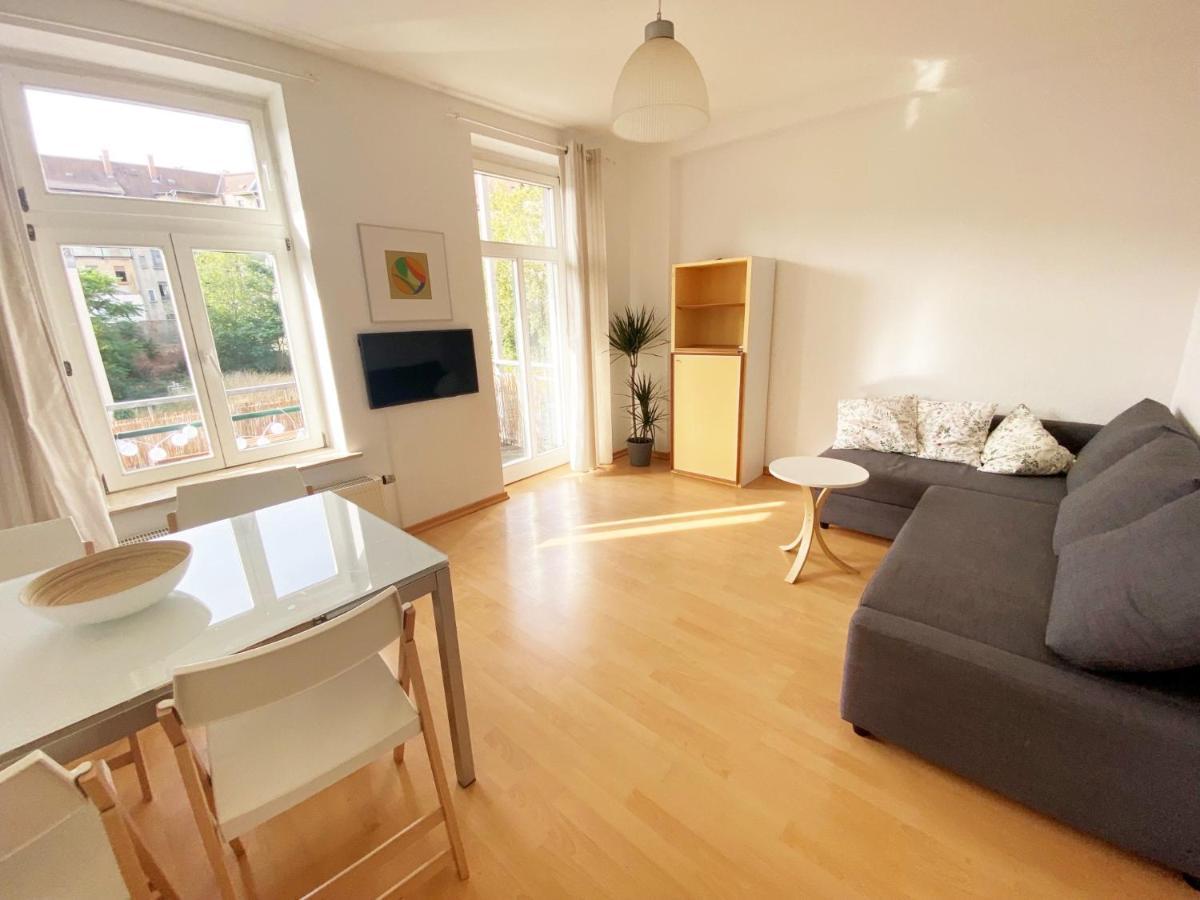 Schoene, Ruhige Zweiraumwohnung Im Angesagten Altlindenau Leipzig Extérieur photo
